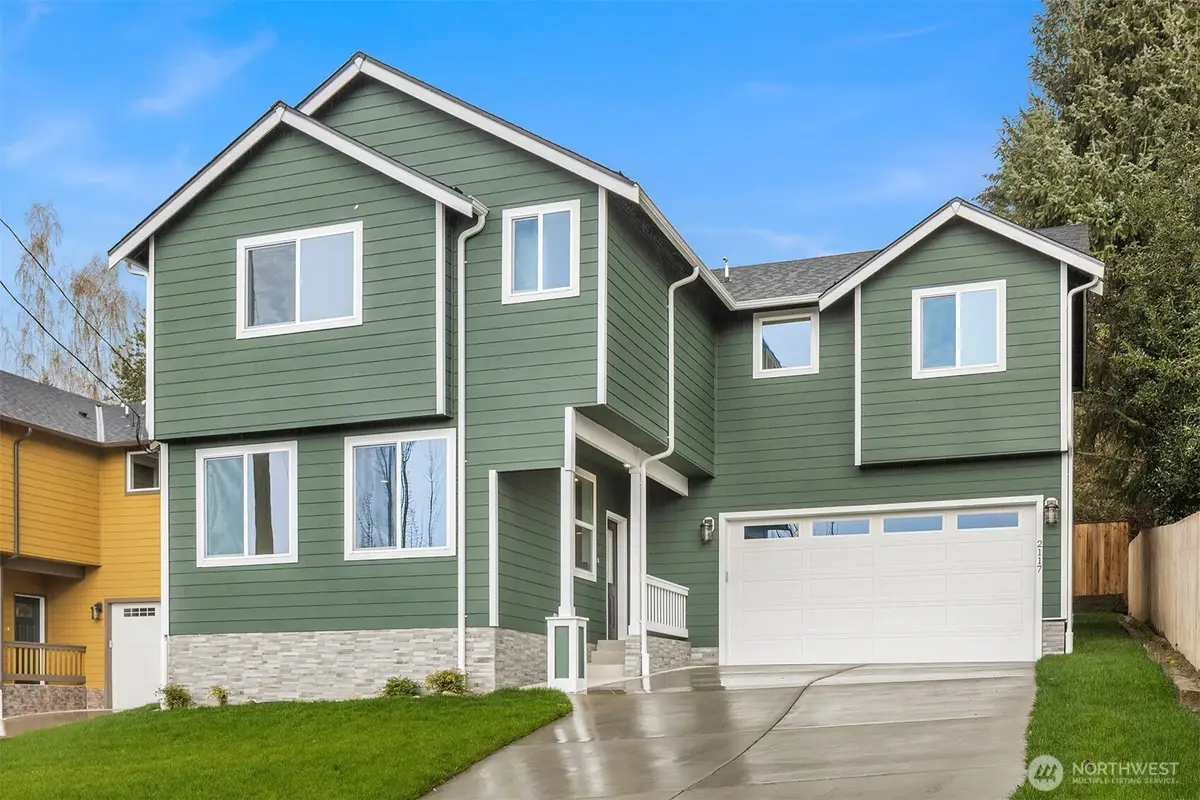 2117 SW 103rd Place, Seattle, WA 98146 - Image #1