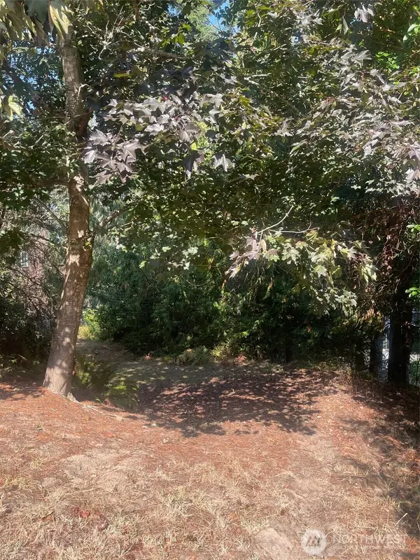 760 NE Woods Court, Bremerton, WA 98311