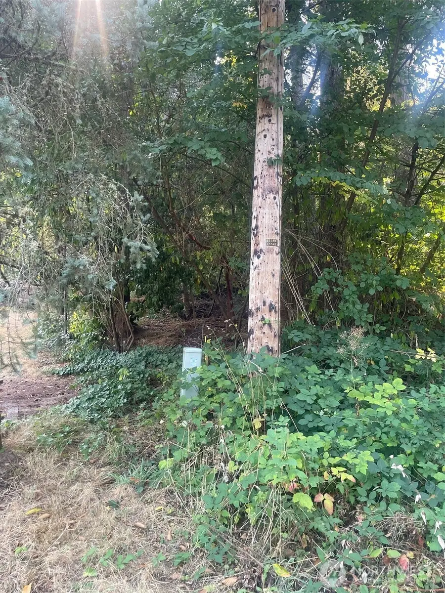 760 NE Woods Court, Bremerton, WA 98311 - Image #3