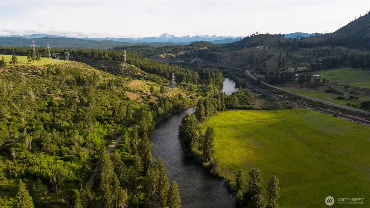 53 Highway 10, Cle Elum, WA 98922 - Image #1