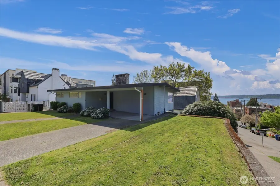 223 W Kinnear Place, Seattle, WA 98119 - Image #2