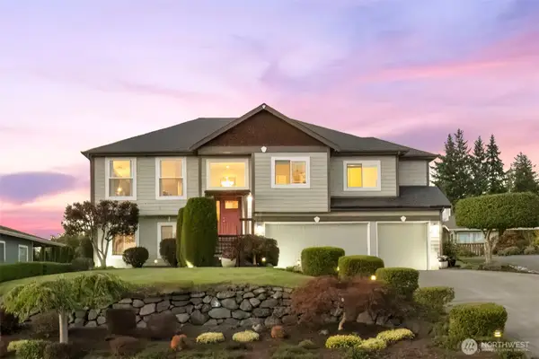 6006 Osprey Circle, Bremerton, WA 98312