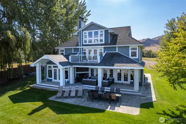 72 Boundary Point Road, Oroville, WA 98844