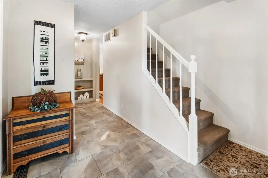 9 N Elliott Avenue, Wenatchee, WA 98801 - #3