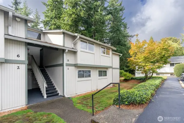 32330 4th Place S #P5, Federal Way, WA 98003