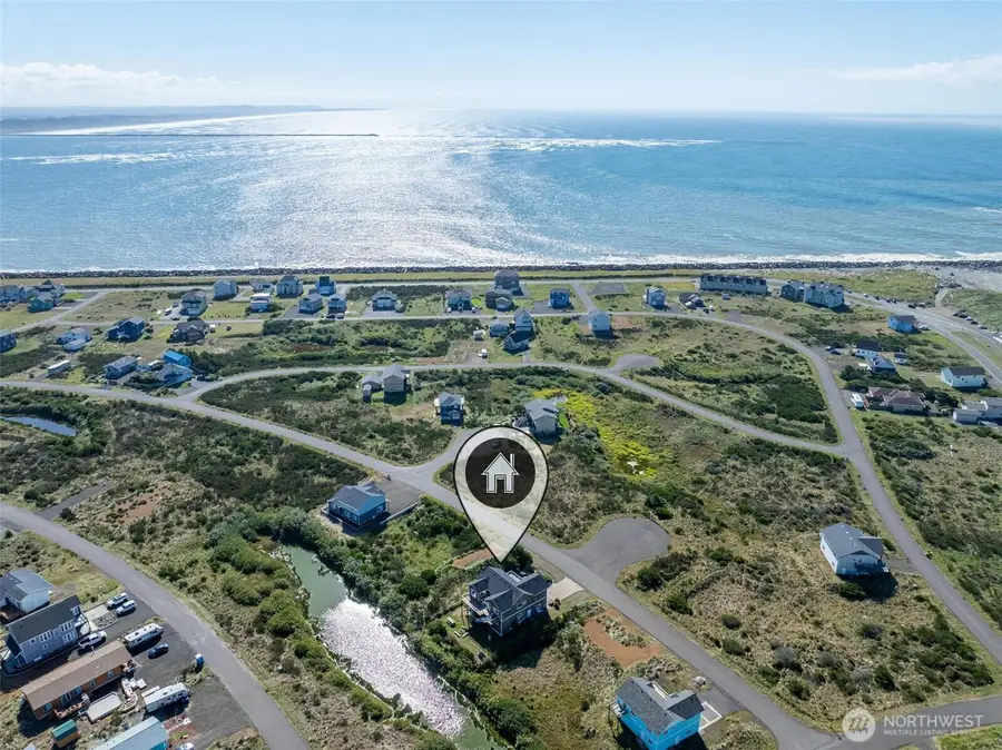 470 W Wind Street, Ocean Shores, WA 98569 - Image #2