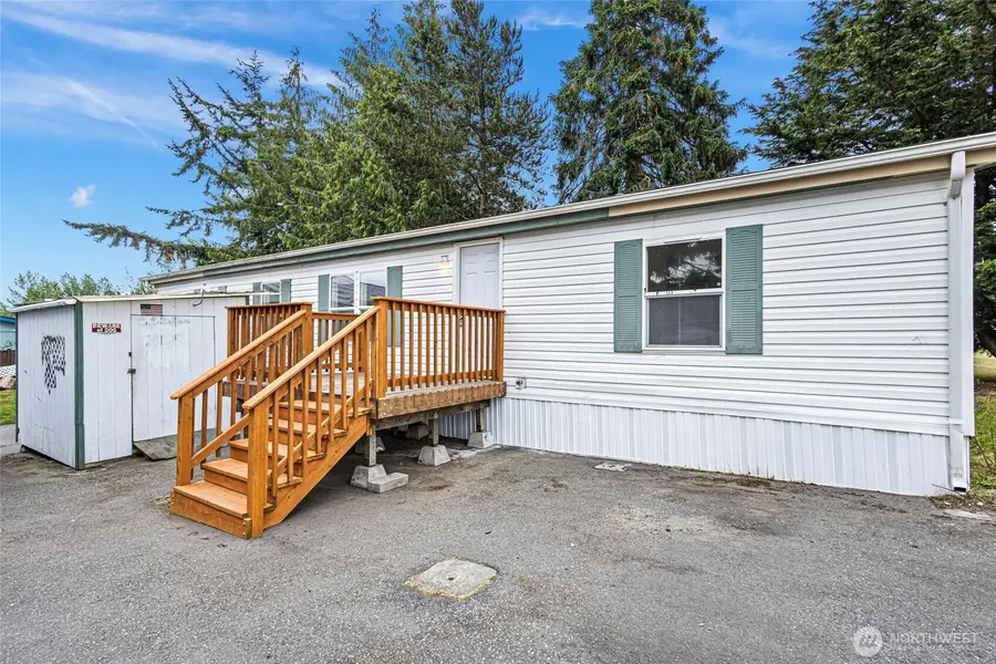 1320 N Oak Harbor Street #1, Oak Harbor, WA 98277 - Image #2