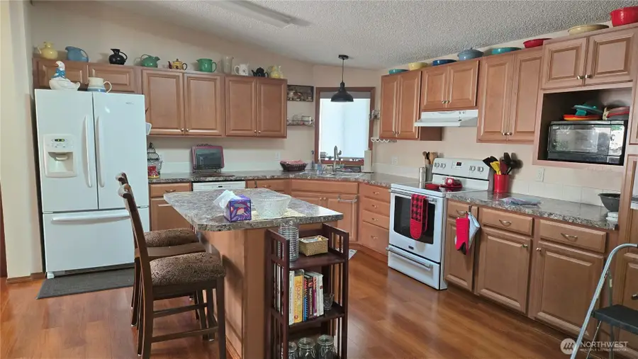 609 181st Street Ct E, Spanaway, WA 98387 - Image #3