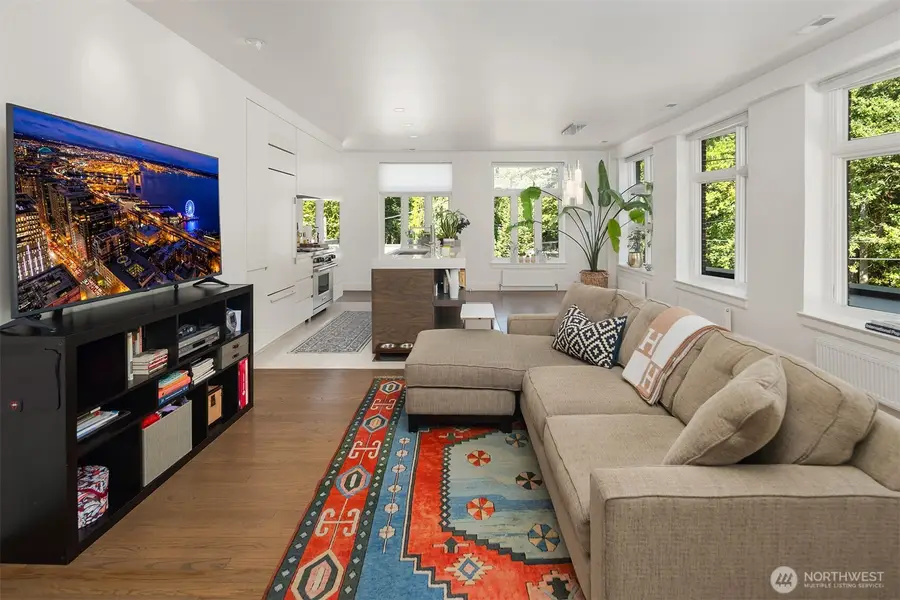 2809 S Mount Rainier Drive #1, Seattle, WA 98144 - Image #3