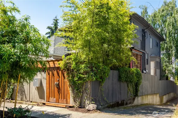 1629 13th Avenue, Seattle, WA 98122