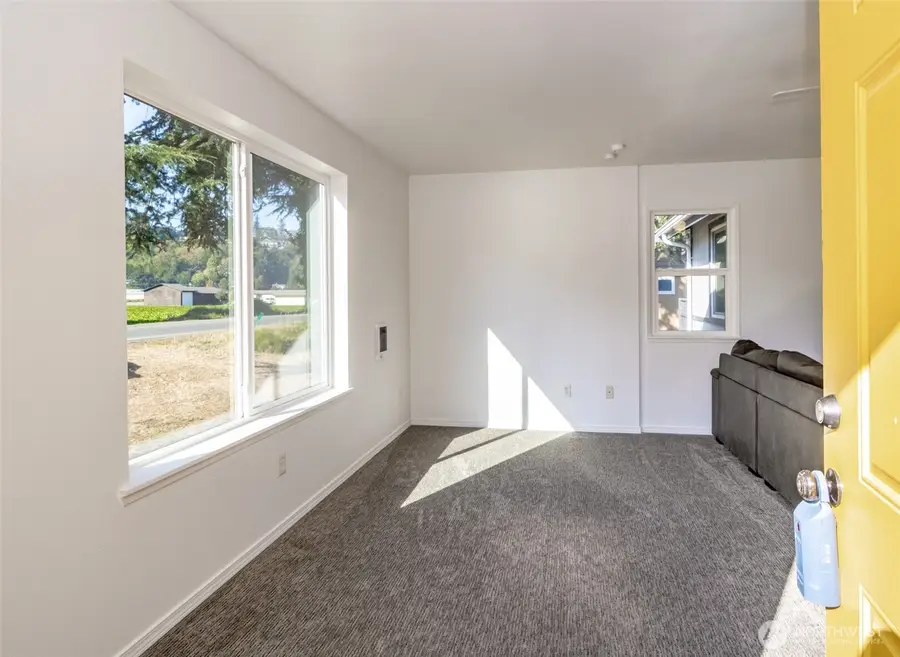 6505 Stewart Avenue E, Puyallup, WA 98371 - #3