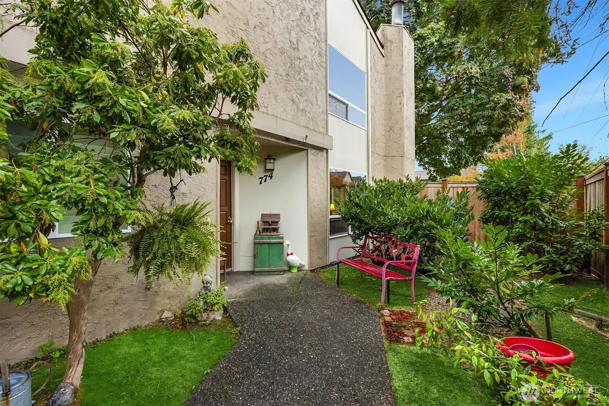 774 Madison Avenue N #774, Bainbridge Island, WA 98110 - Image #1