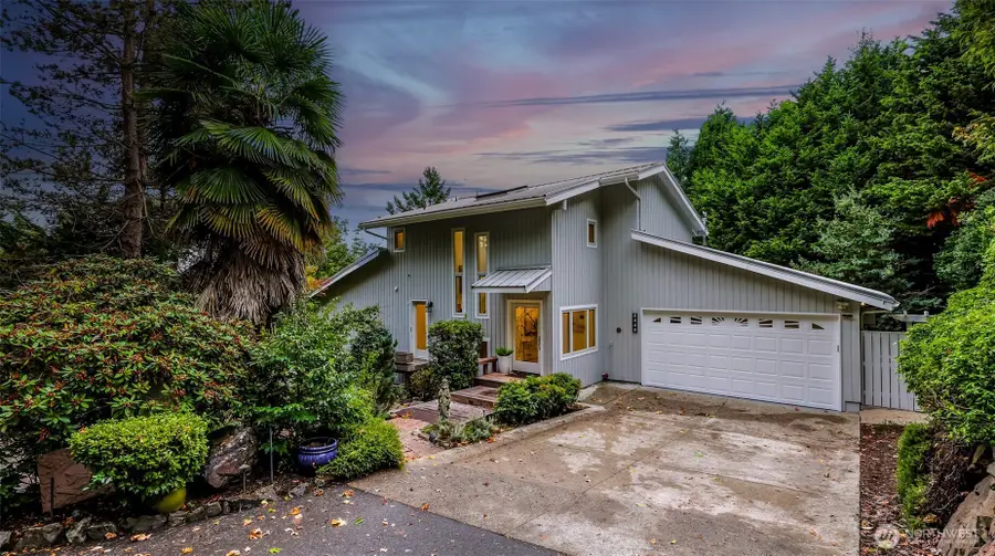 8449 W Mercer Way, Mercer Island, WA 98040 - Image #3