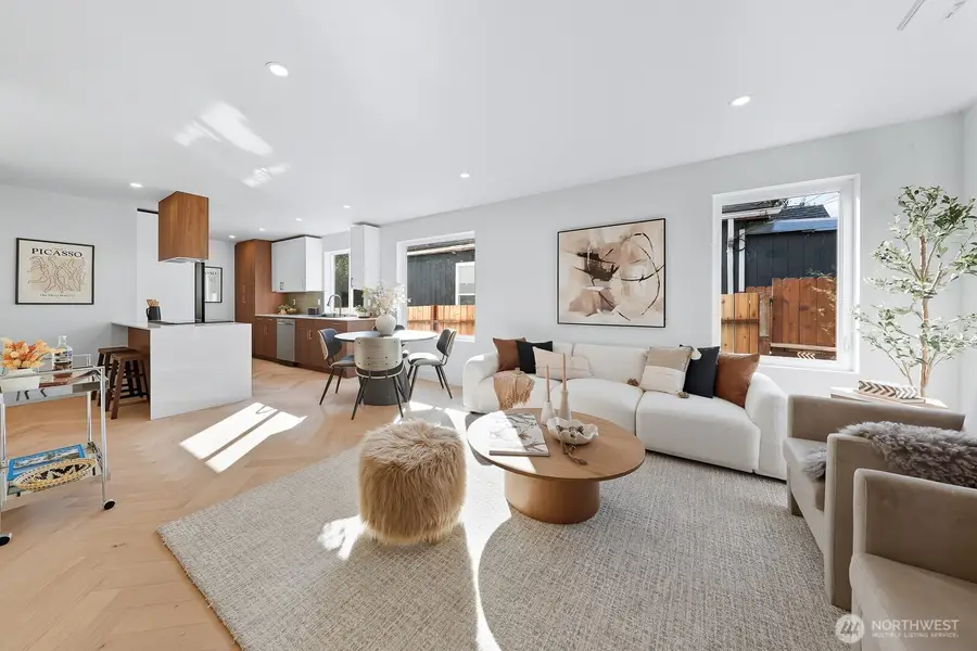 1111 NW 65th Street, Seattle, WA 98117 - Image #3