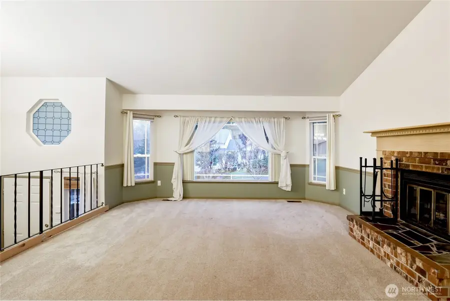 7529 Bridge Place Ne, Bremerton, WA 98311 - Image #3