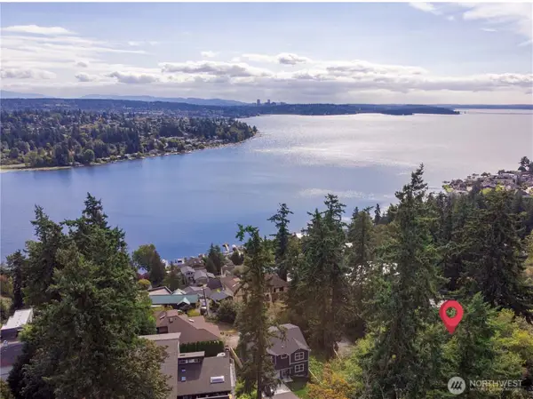 11905 89th Ave Ne, Kirkland, WA 98034