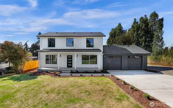 225 10th Street, Blaine, WA 98230