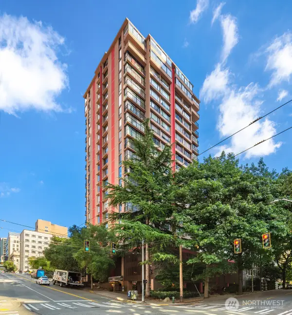 1120 8th Ave #1203, Seattle, WA 98101