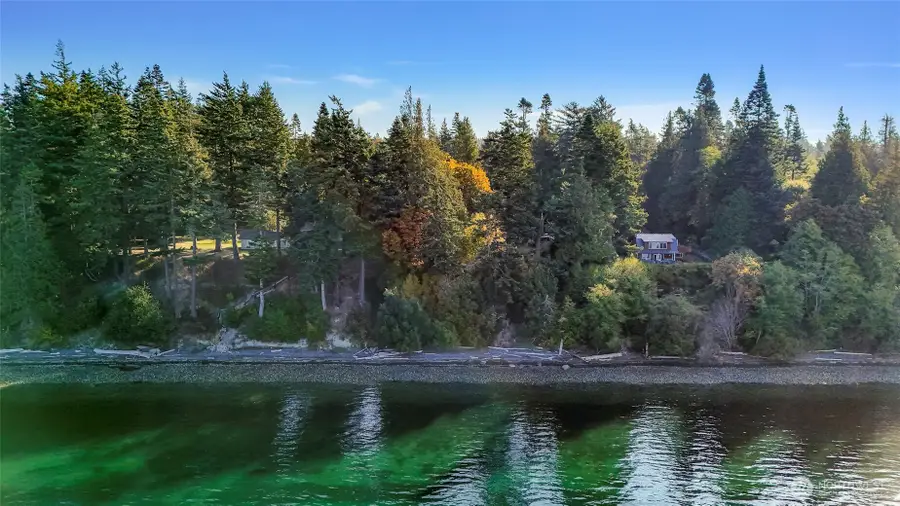 16 S Nugent Road, Lummi Island, WA 98262 - Image #2