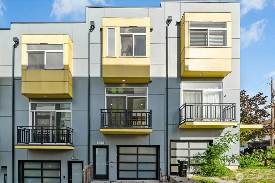 121 15th Avenue #A, Seattle, WA 98122 - Image #2