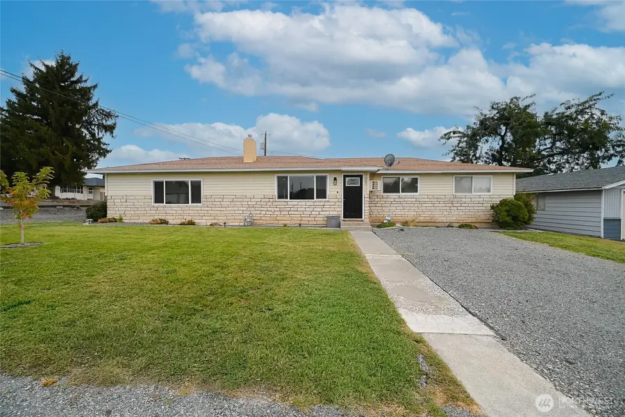 201 S 66th Avenue, Yakima, WA 98908 - Image #2