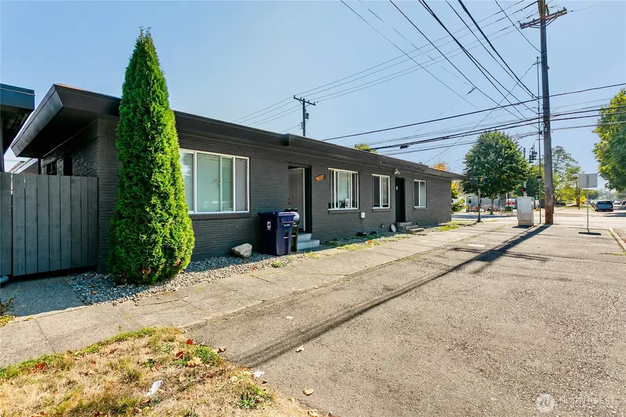 1123 S M Street, Tacoma, WA 98405 - Image #2