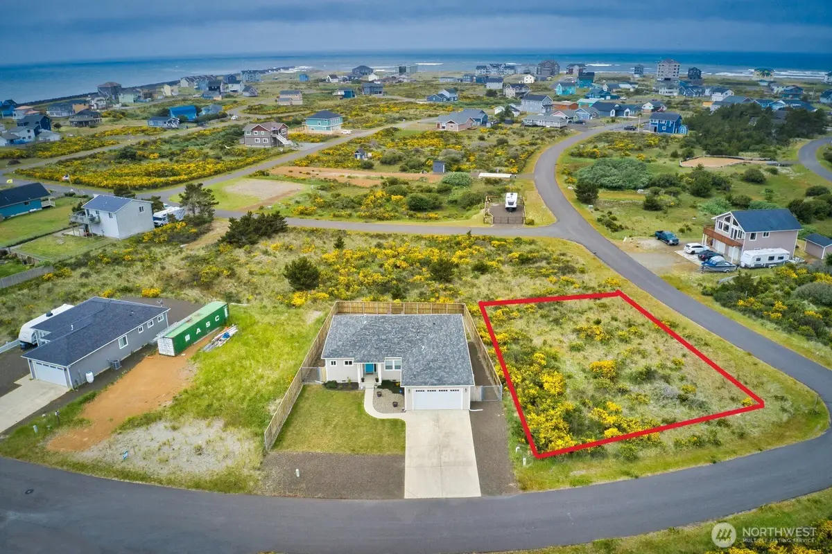 1401 Diamond Head Avenue Sw #31, Ocean Shores, WA 98569 - Image #1