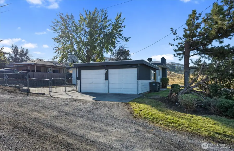 128 W Nelson Road, Moses Lake, WA 98837 - Image #3