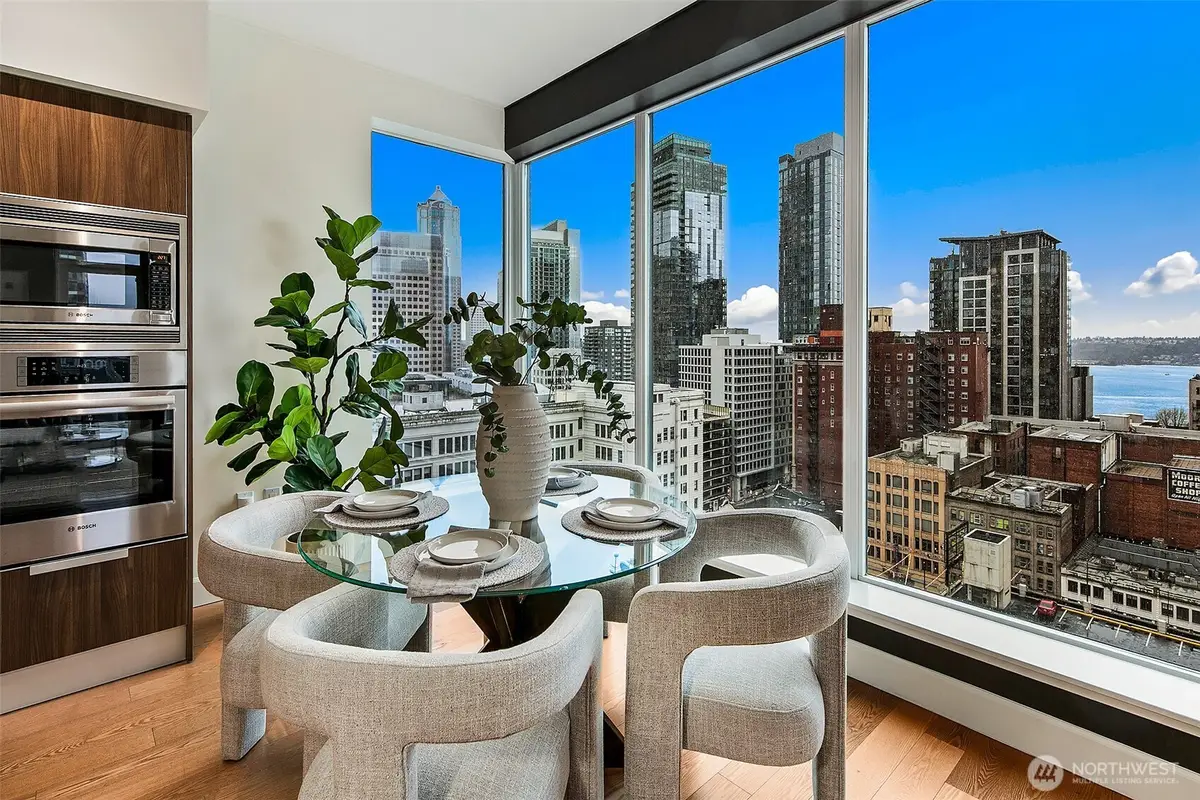 1920 4th Avenue #1702, Seattle, WA 98101 - Image #1