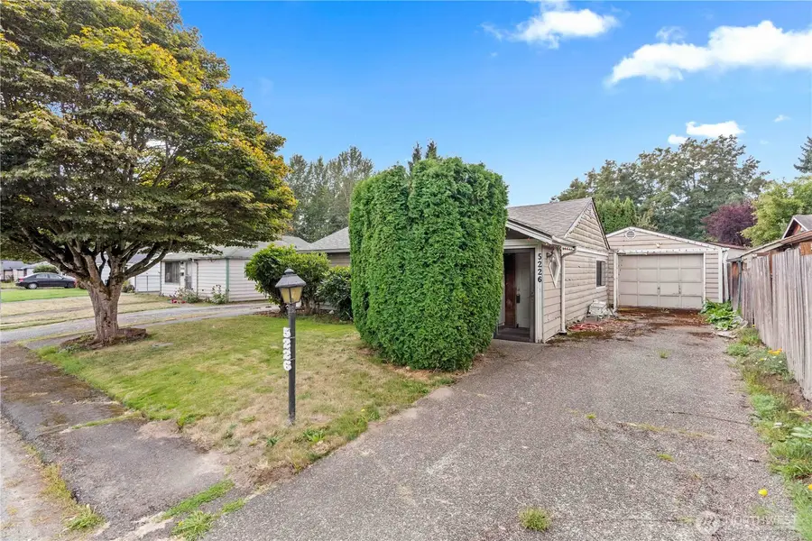 5226 108th Avenue Ct E, Puyallup, WA 98372 - Image #2