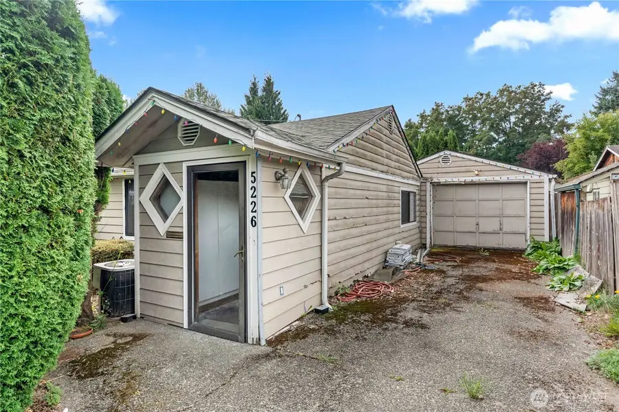 5226 108th Avenue Ct E, Puyallup, WA 98372 - Image #3