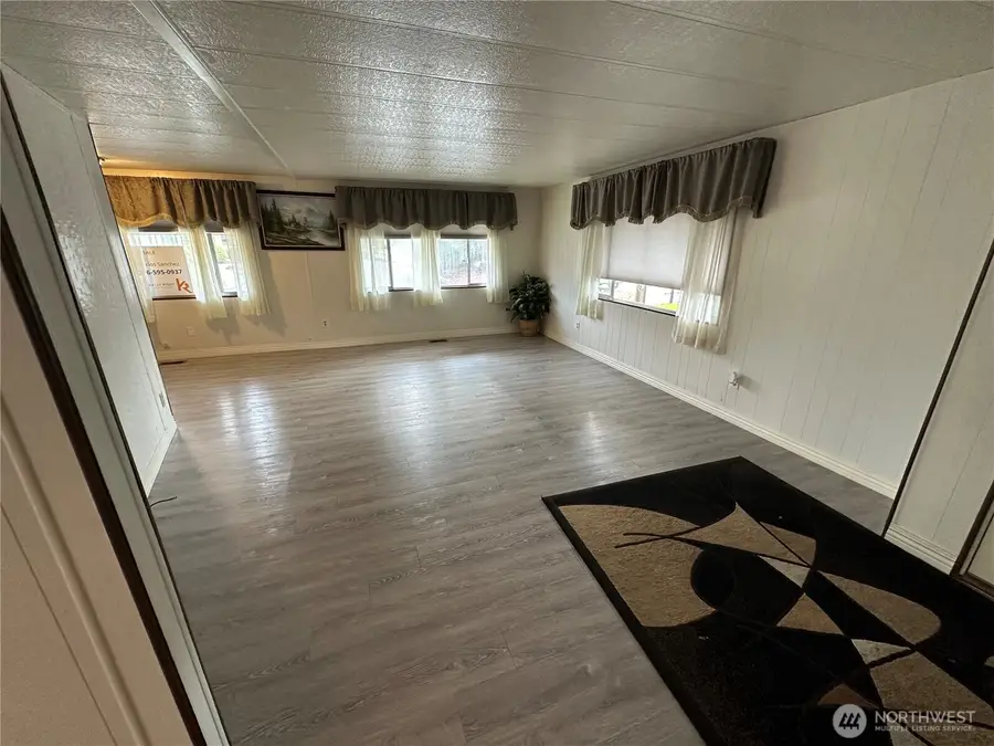 1402 22nd Street Ne #27, Auburn, WA 98002 - Image #3