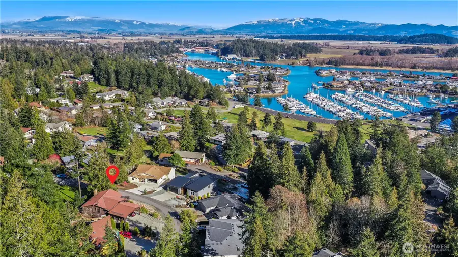 458 Klickitat Drive, La Conner, WA 98257 - #2