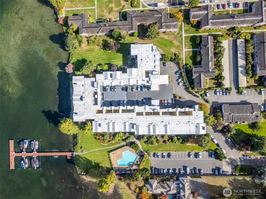 2502 Canterbury Lane E #406, Seattle, WA 98112 - Image #2