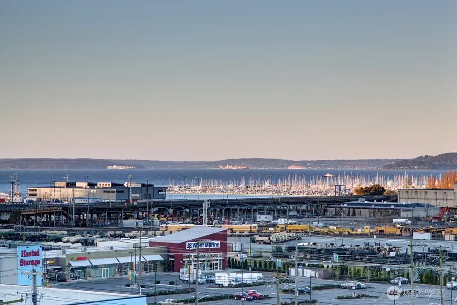 2029 13th Avenue W, Seattle, WA 98119 - Image #2