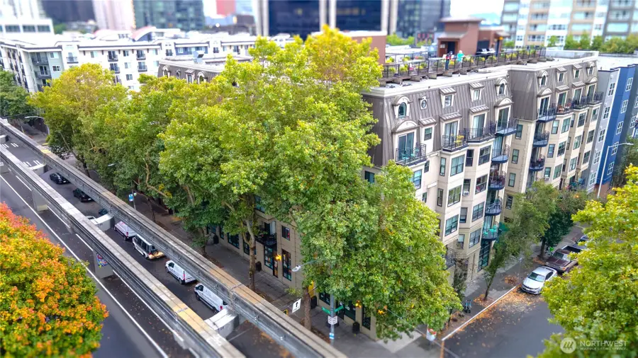 425 Vine Street #312, Seattle, WA 98121 - Image #2