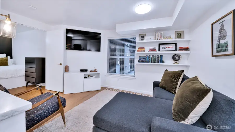 425 Vine Street #312, Seattle, WA 98121 - Image #3