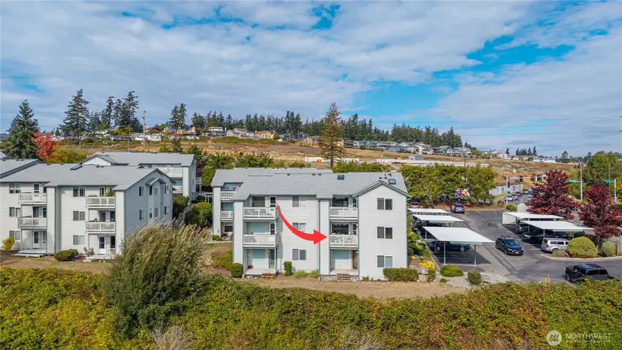 485 SW Bayshore Drive #C201, Oak Harbor, WA 98277 - Image #2