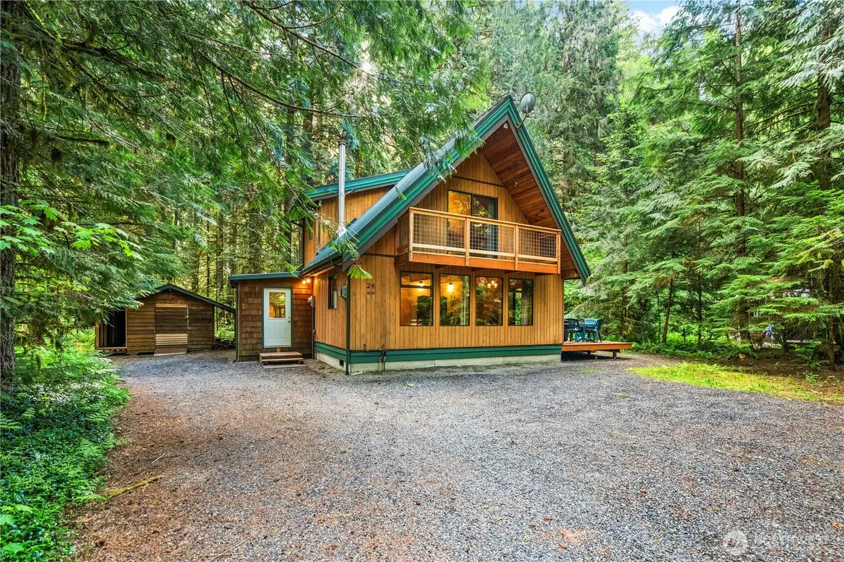 7074 Rainier Way, Deming, WA 98244 - Image #1