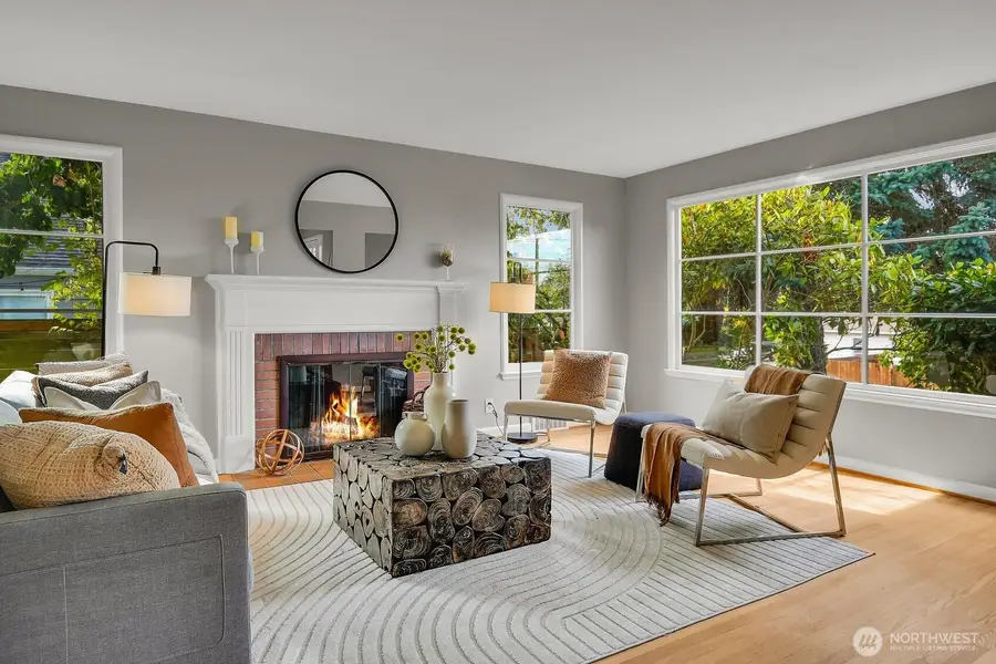 5608 34th Avenue Nw, Seattle, WA 98107 - Image #2