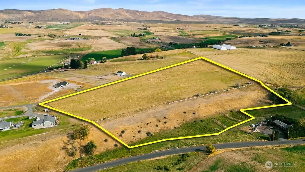 411 Rolling Hill Drive, Ellensburg, WA 98926 - Image #1