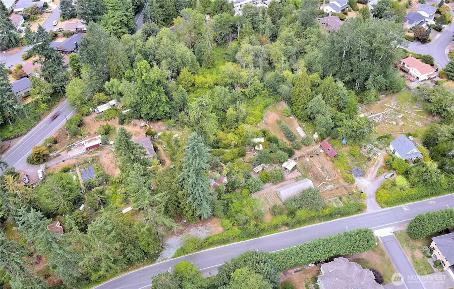 17204 Northup Way, Bellevue, WA 98008 - Image #2