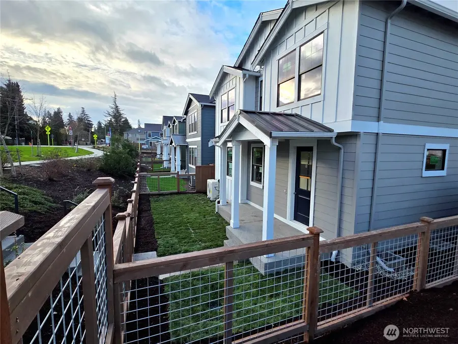 8304 115th Place Se #4, Newcastle, WA 98056 - Image #3