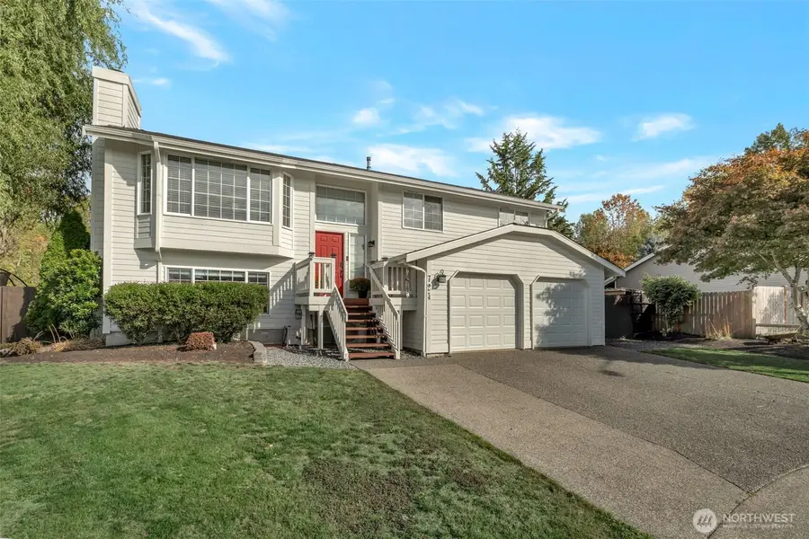 724 Ashley Court, Buckley, WA 98321 - Image #2