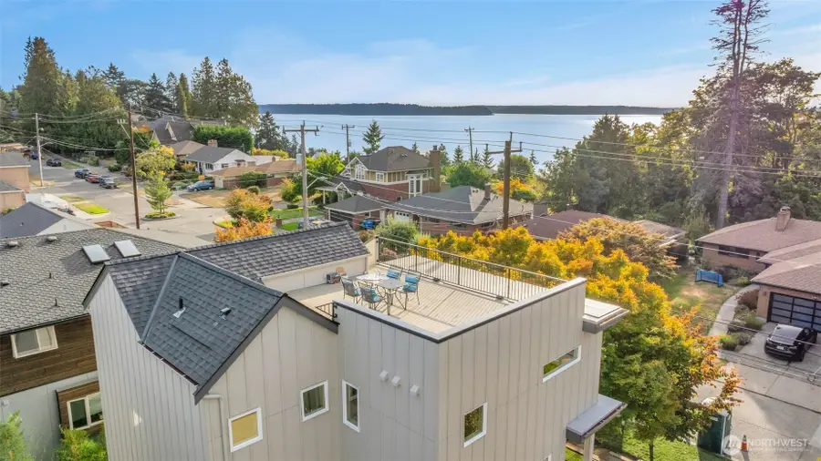 5642 49th Avenue Sw, Seattle, WA 98136 - Image #2