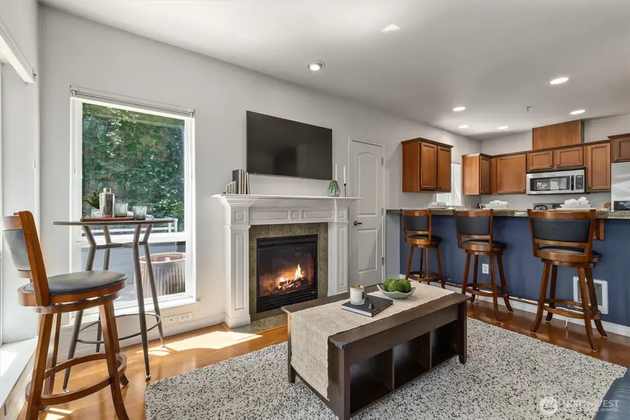 3112 SW Avalon Way #102, Seattle, WA 98126 - Image #2