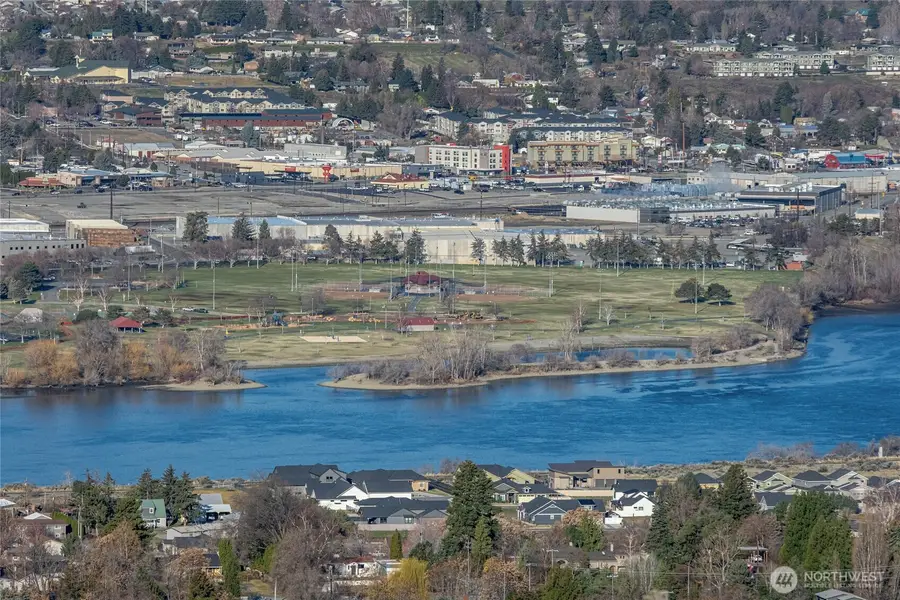 621 Upper Daniels Drive, East Wenatchee, WA 98802 - #2