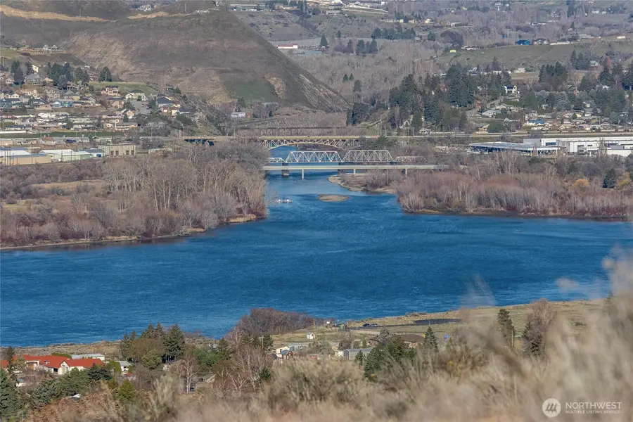 621 Upper Daniels Drive, East Wenatchee, WA 98802 - #3