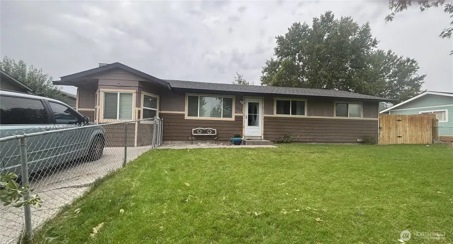 1213 12th Street, Benton City, WA 99320 - Image #3