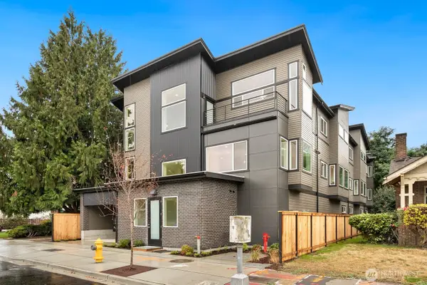 117 Wells Avenue S #D, Renton, WA 98057